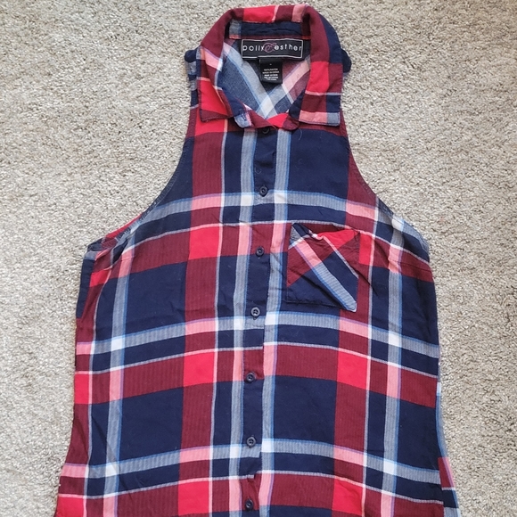 Womens Sleeveless Plaid Button Up Shirt - Picture 2 of 7